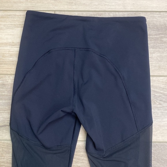 Lululemon Run | Inspire Crop | Leggings - Picture 9 of 14